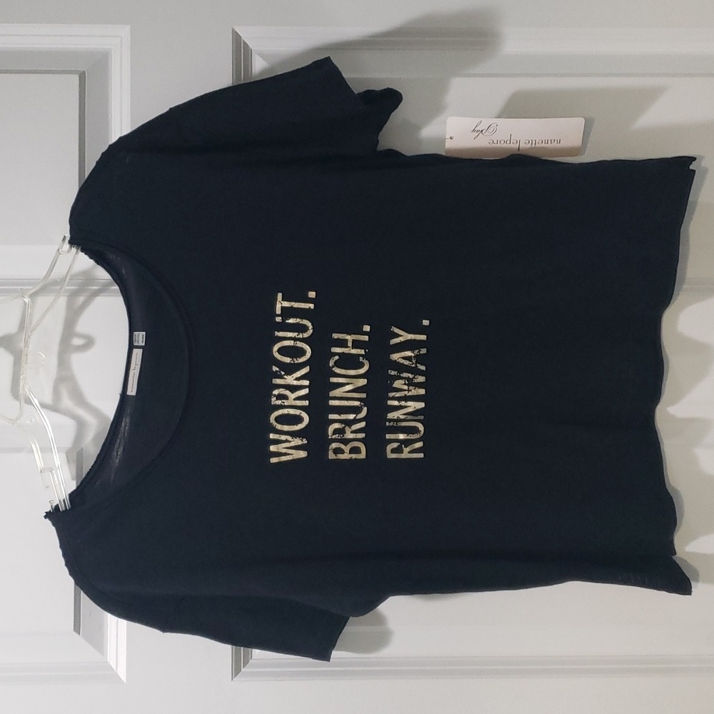 NWT Nanette Lepore Black Gold Cropped Graphic T-Shirt Workout Brunch Runway XS-S